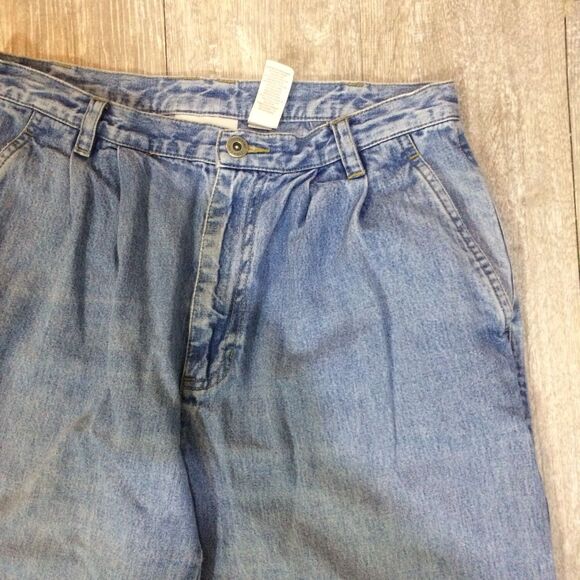 Liz Claiborne Lizwear 90s Vintage Pleated Tapered Jeans Size 12 Made Hong Kong - Picture 3 of 4
